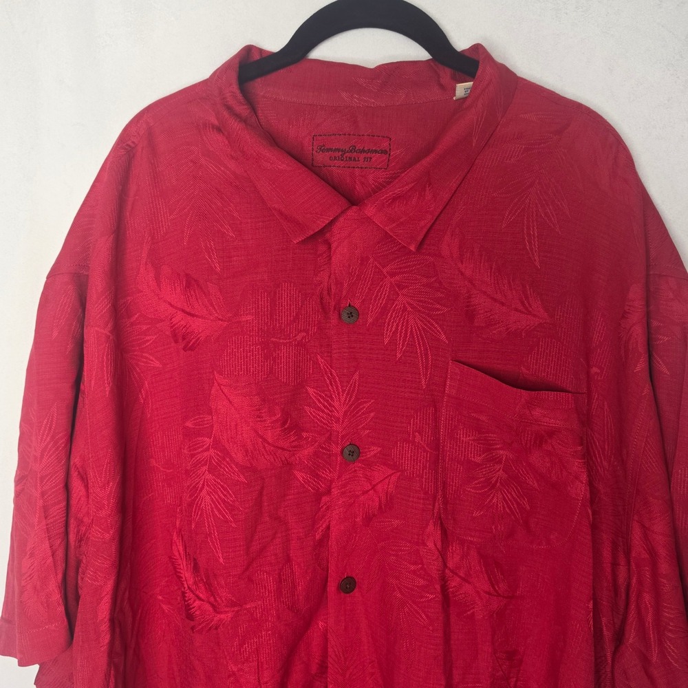 Tommy Bahama Mens Red Jacquard Tropical Leaf 100% Silk Camp Shirt Original Fit - Picture 2 of 12